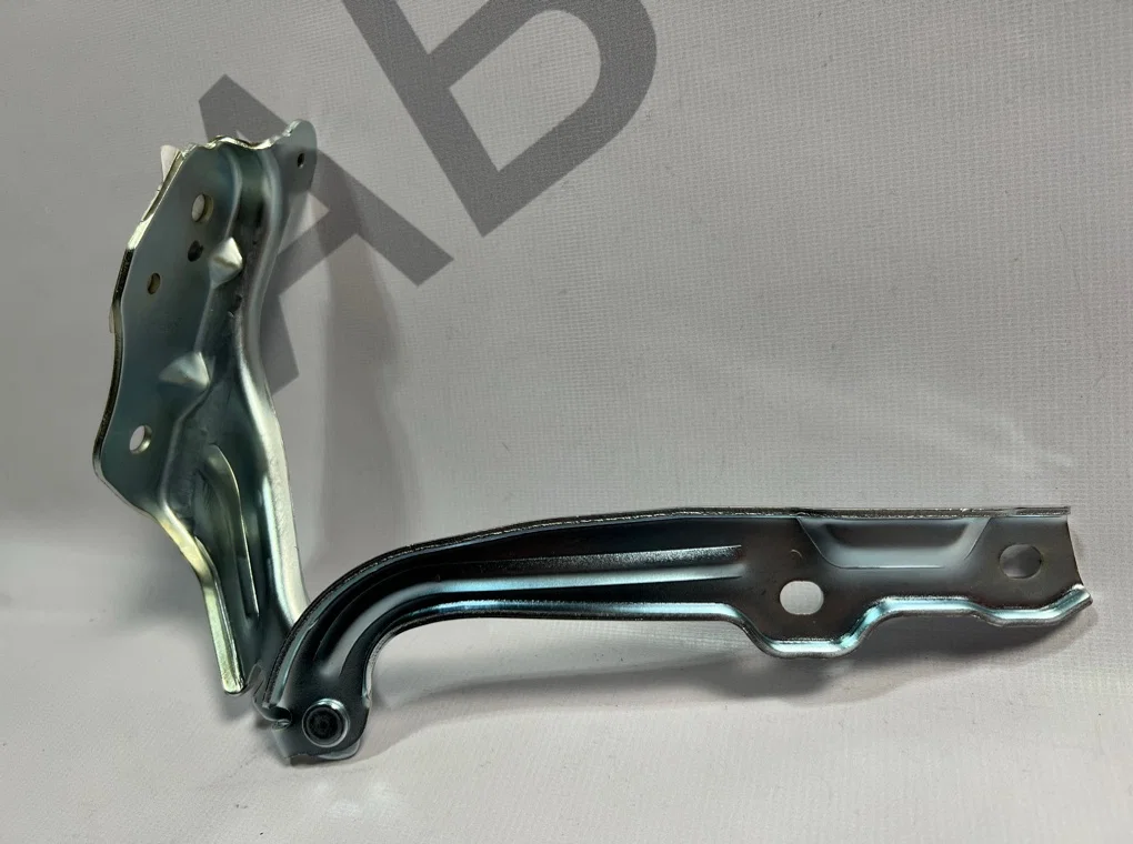 Петля капота правая Skoda Octavia A7 2013-2020 - миниатюра 3