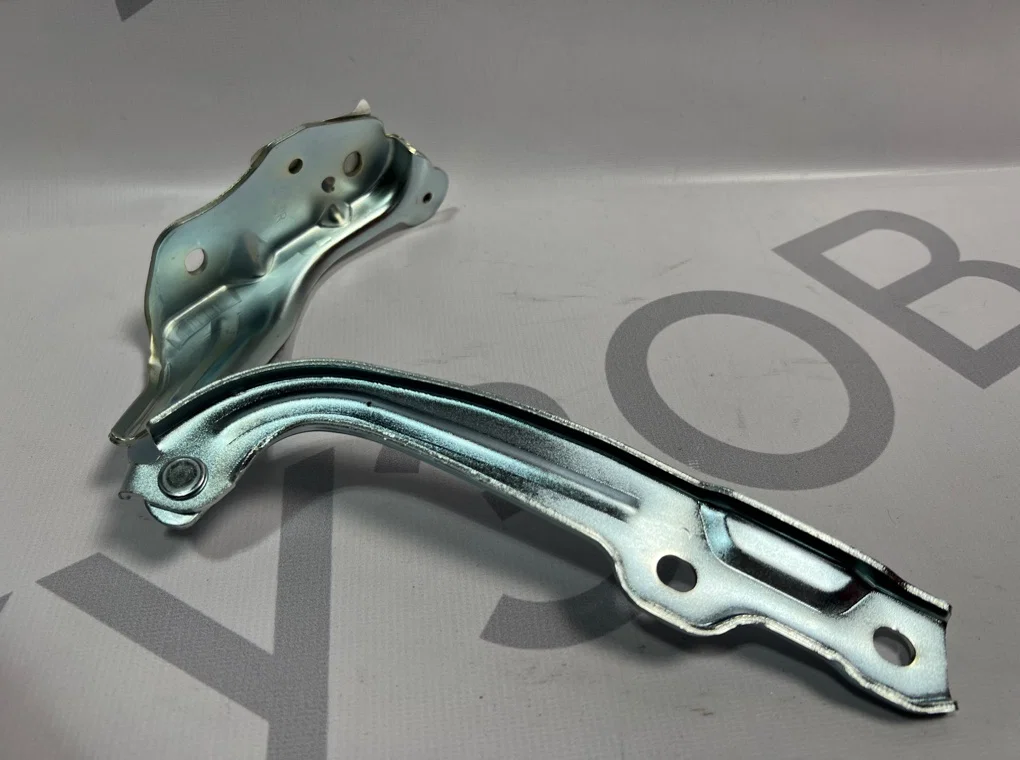 Петля капота правая Skoda Octavia A7 2013-2020 - миниатюра 8