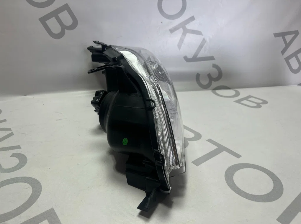 Фара левая Toyota Corolla E150 2009-2013 - миниатюра 6