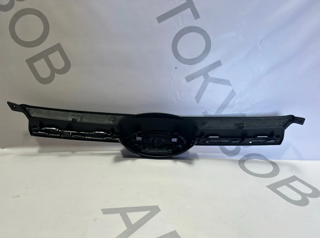 Решетка радиатора Ford Focus 3 2011-2015 - миниатюра 6
