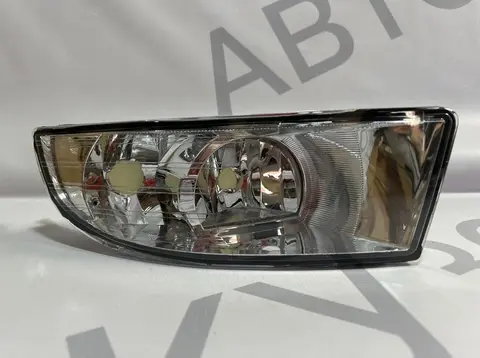 Фара противотуманная левая Skoda Octavia A5
