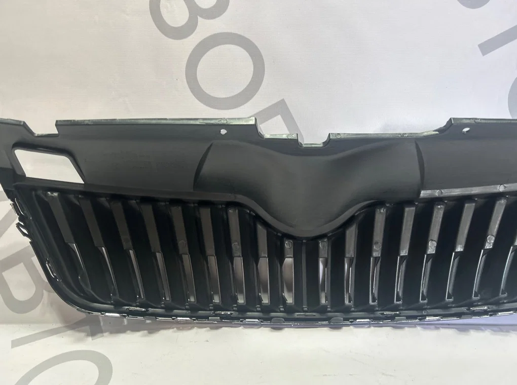 Решетка радиатора Skoda Octavia A7 2013-2016 - миниатюра 8