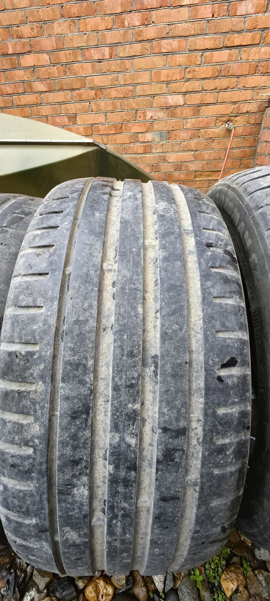 шины NOKIAN TYRES 235 45 17 - миниатюра 4