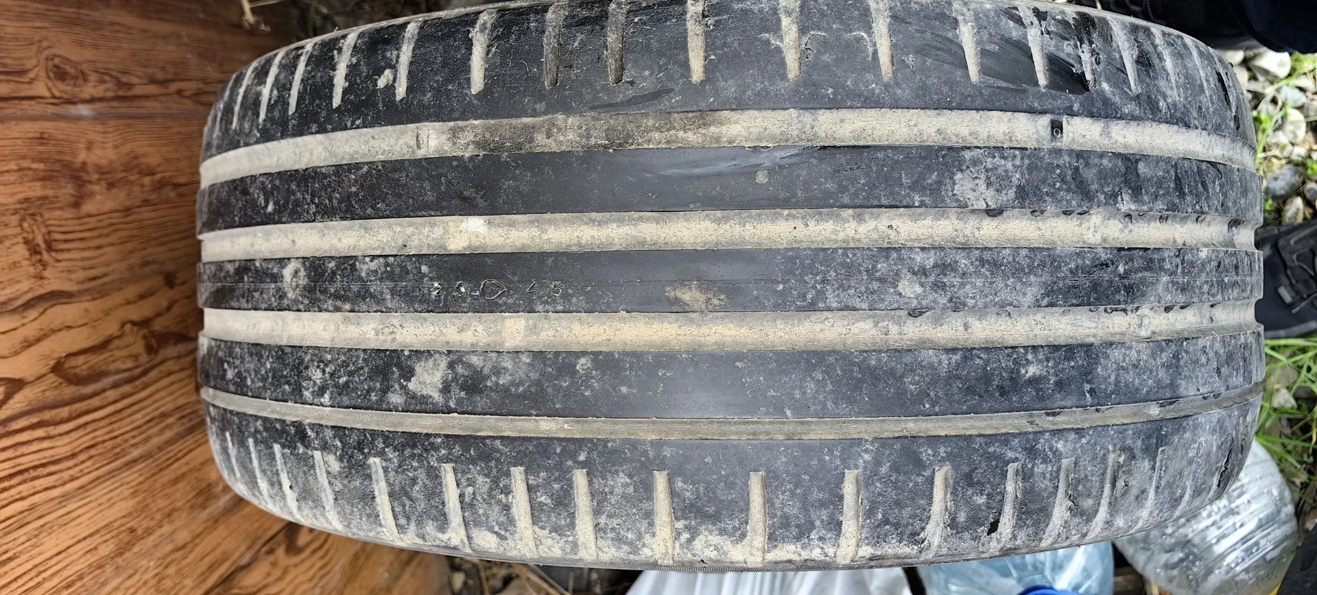шины NOKIAN TYRES 235 45 17 - миниатюра 6