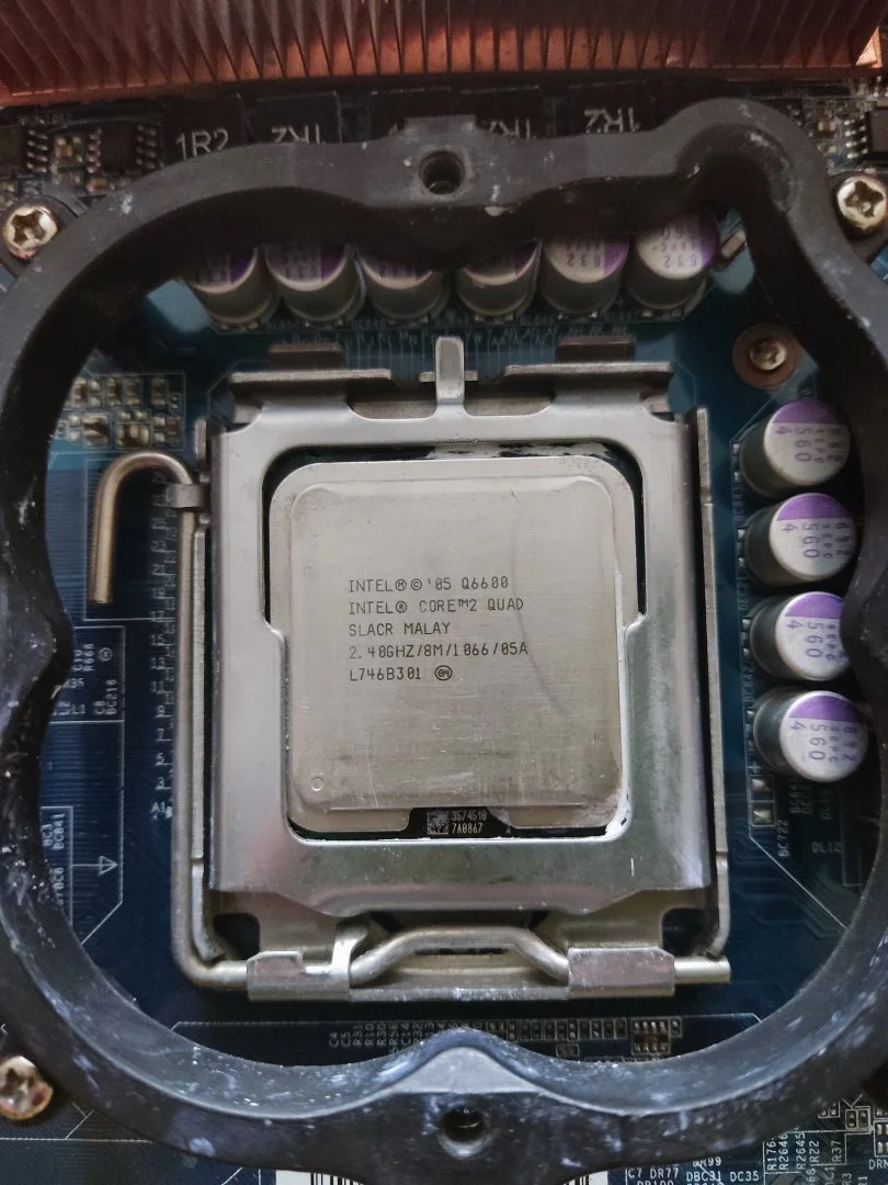 Материнская плата Gigabyte ga-965p-dq6 - миниатюра 2
