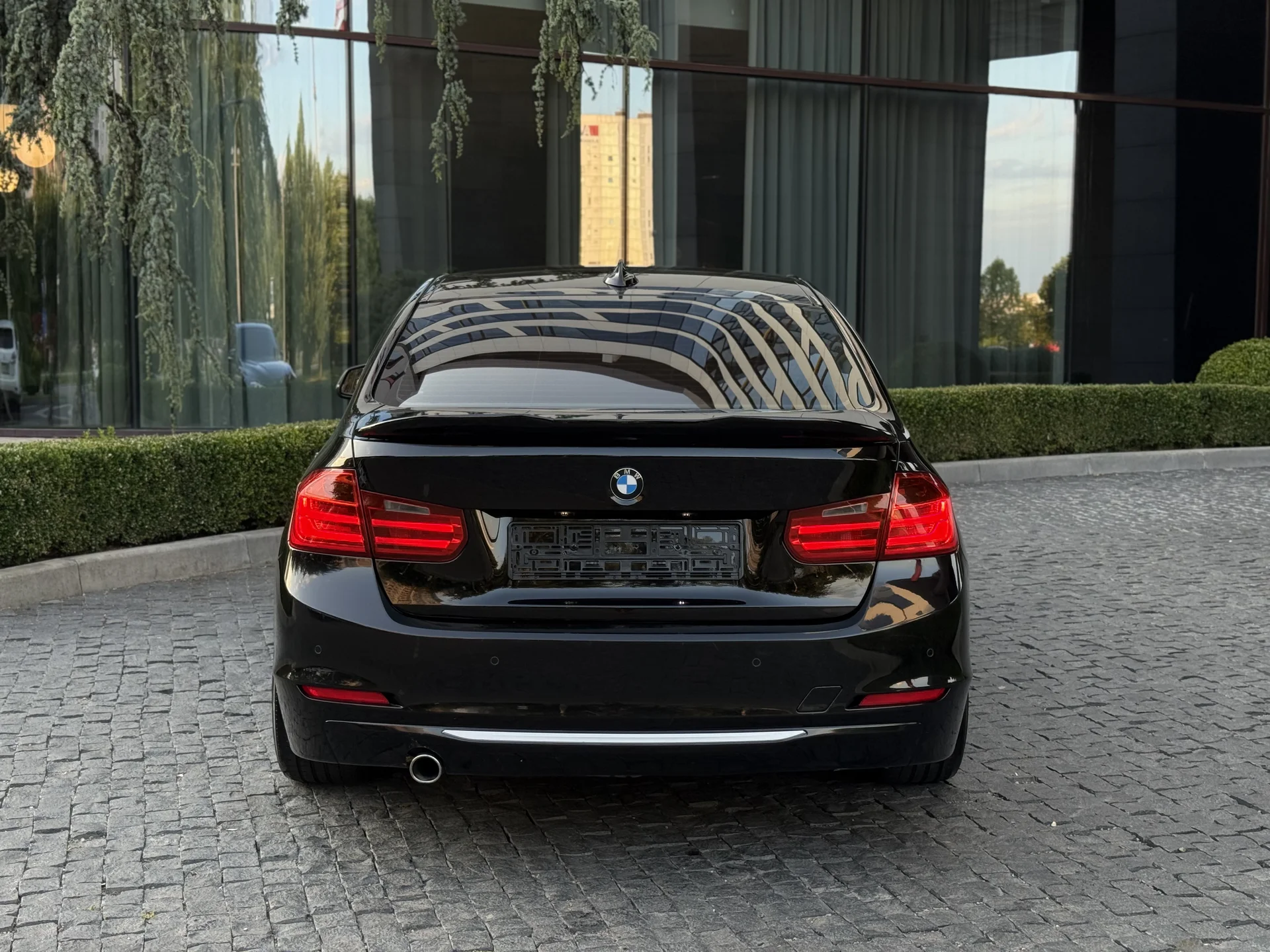 BMW F30 320d 2012г - миниатюра 4