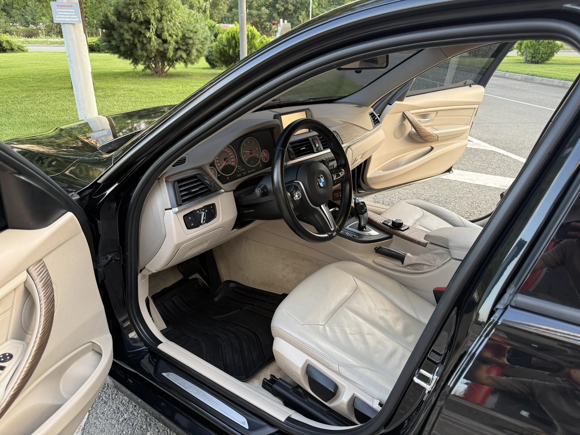 BMW F30 320d 2012г - миниатюра 16