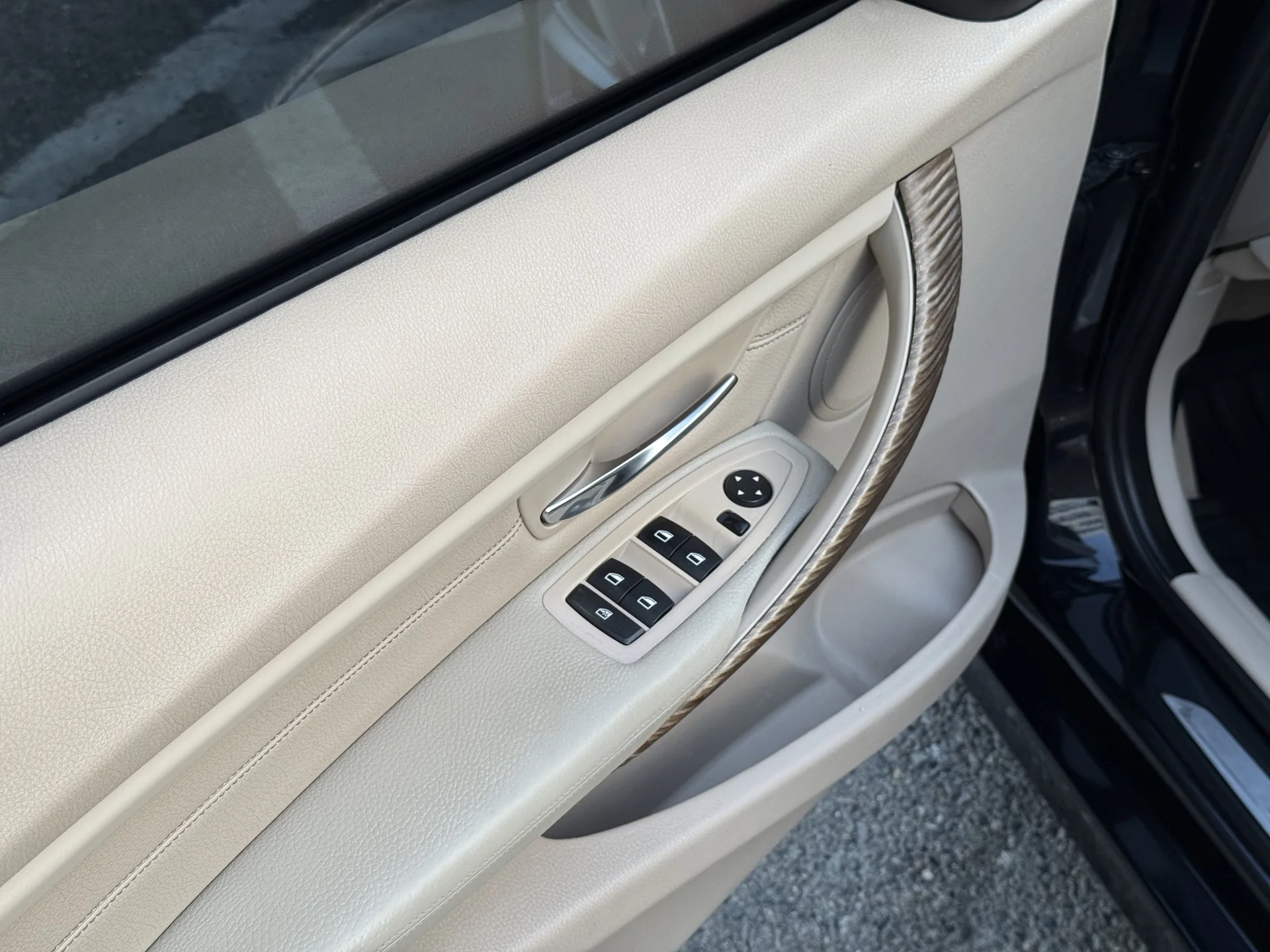 BMW F30 320d 2012г - миниатюра 18