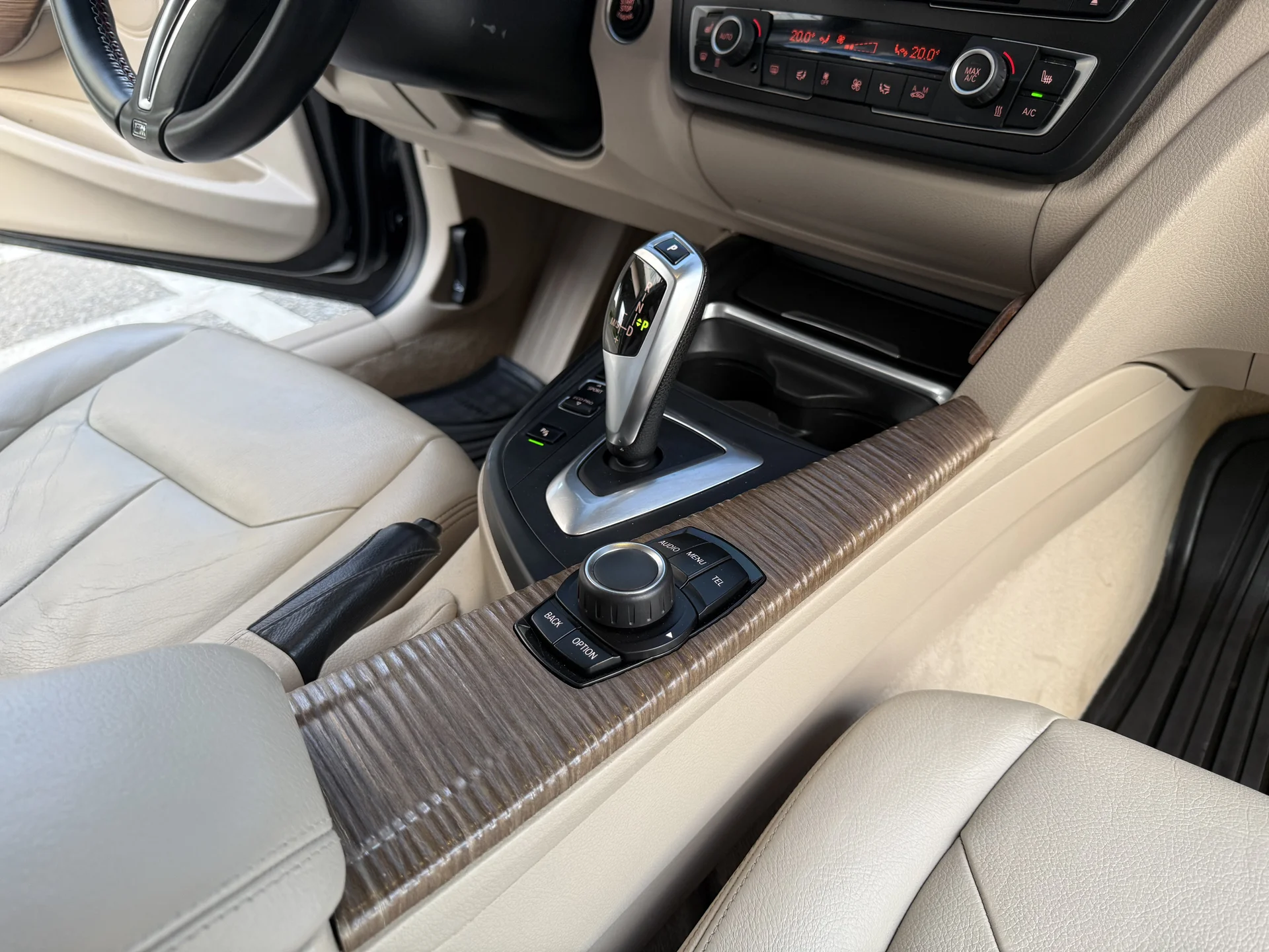 BMW F30 320d 2012г - миниатюра 22