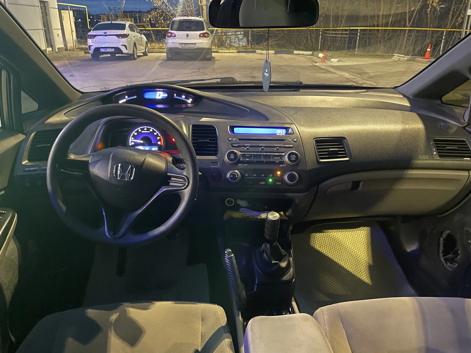 honda civic - миниатюра 9