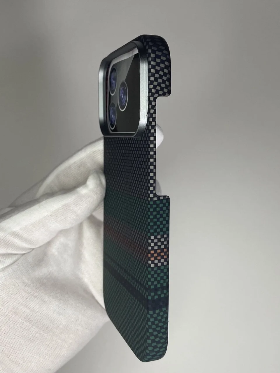 Чехол-бампер iPhone 17 Pro - миниатюра 5