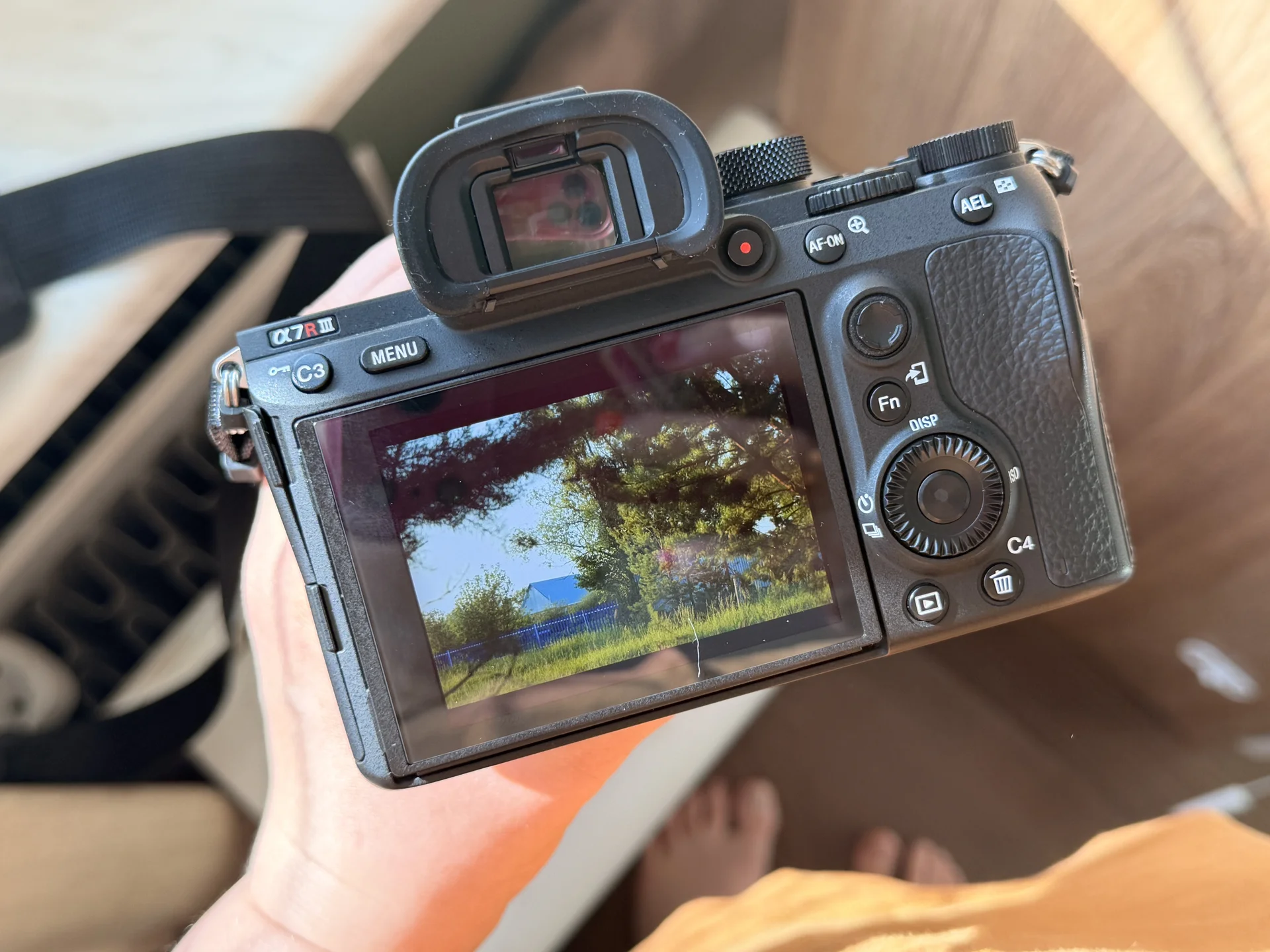 Фотоаппарат Sony a7r iii - миниатюра 3