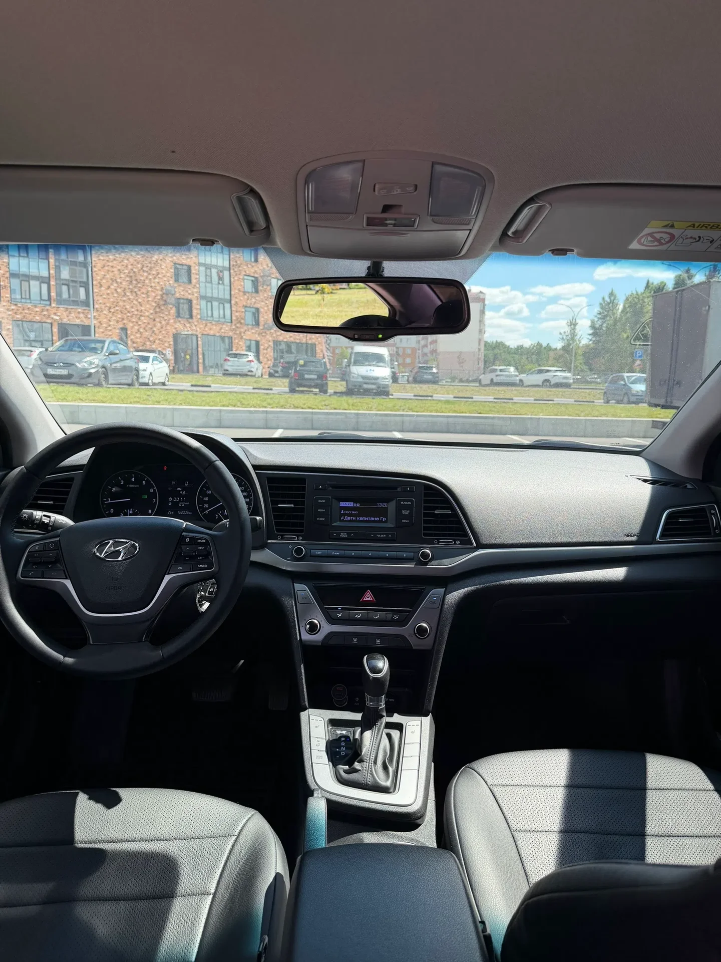 Hyunadi Elantra - миниатюра 11