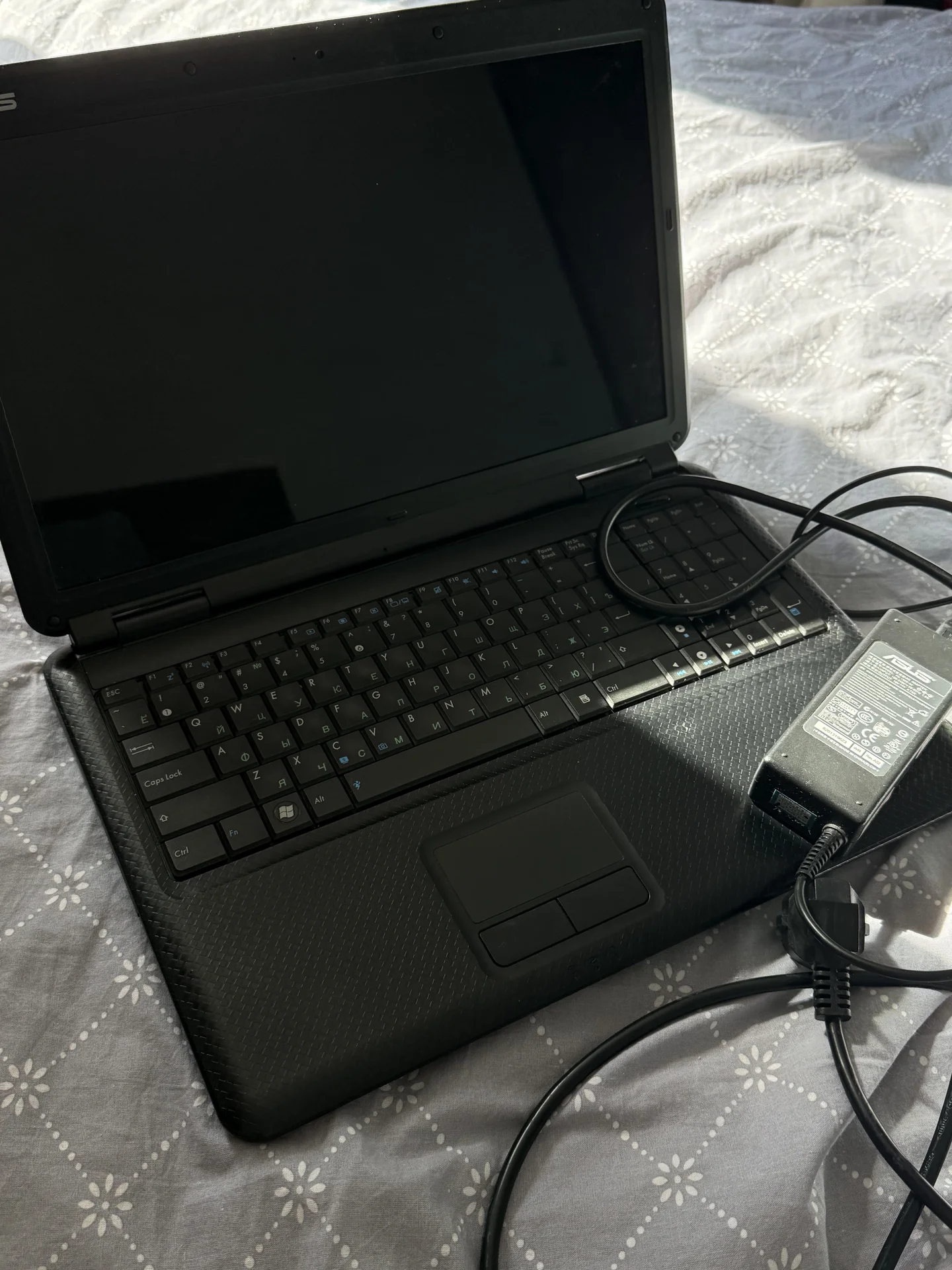 Ноутбук ASUS K50C, рабочий - изображение 1