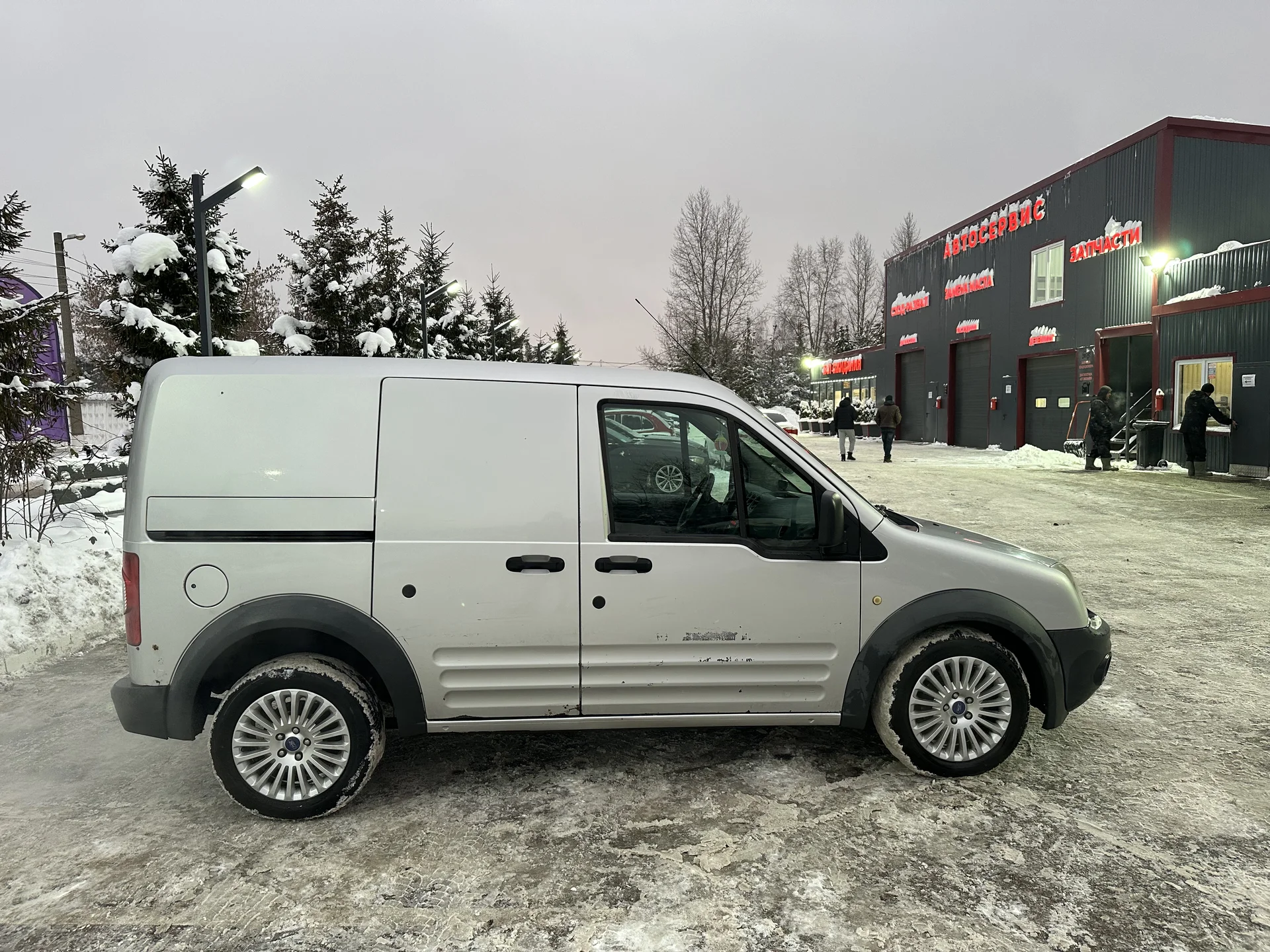ford transit connect 2011 - миниатюра 4