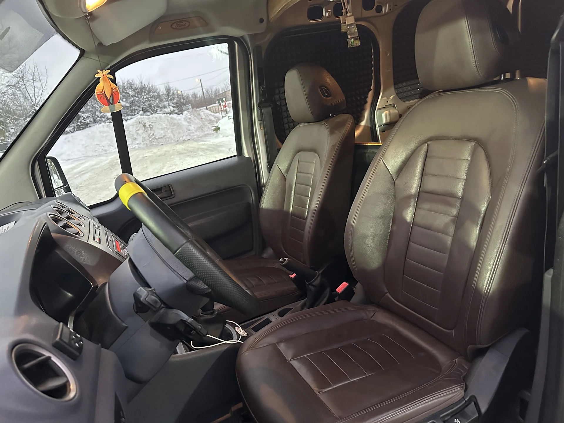 ford transit connect 2011 - миниатюра 6