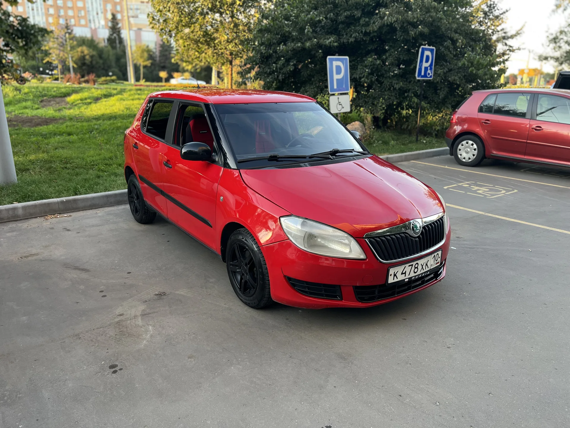 Skoda Fabia 2011 1.2 мт - миниатюра 3