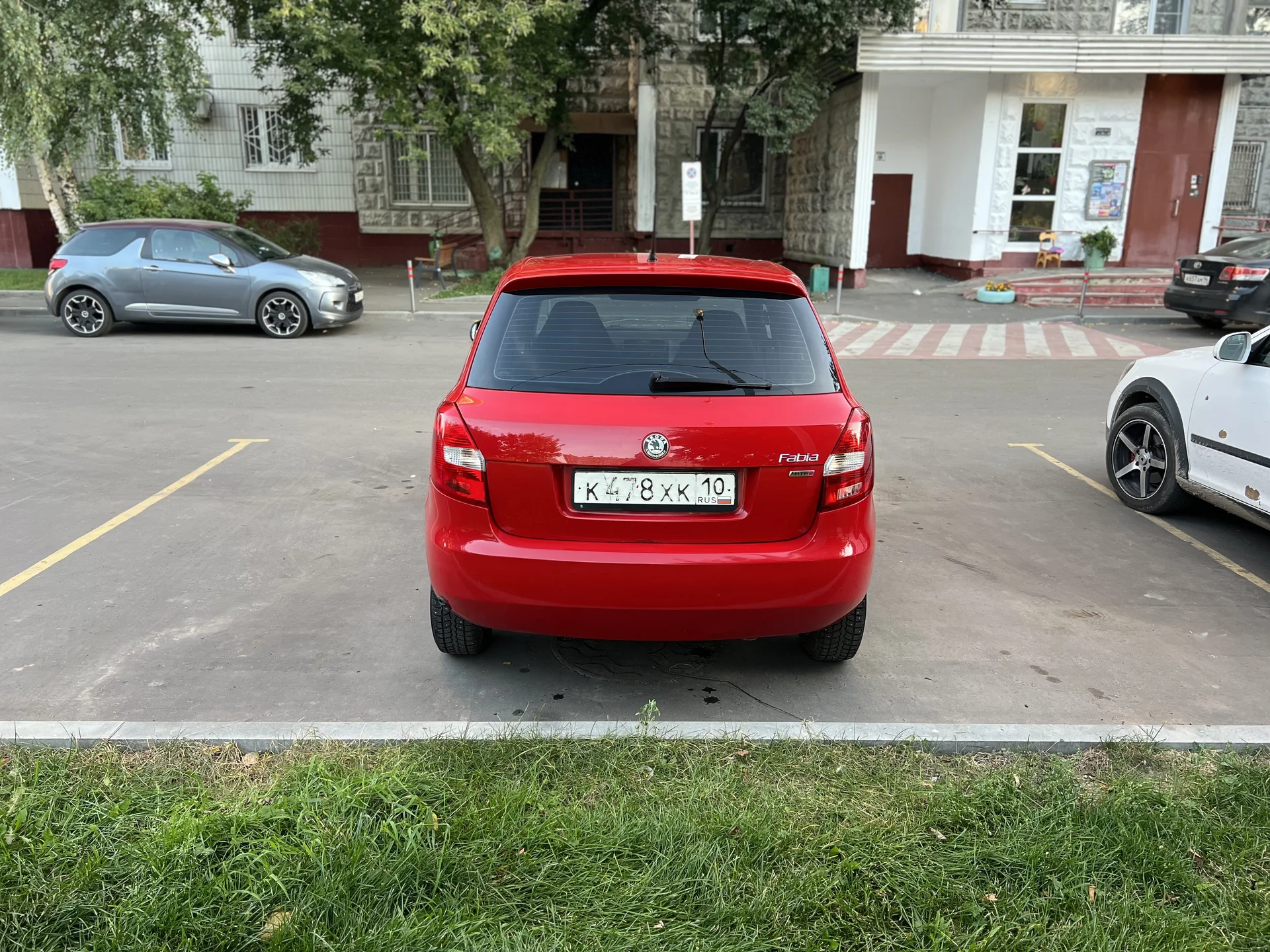 Skoda Fabia 2011 1.2 мт - миниатюра 5