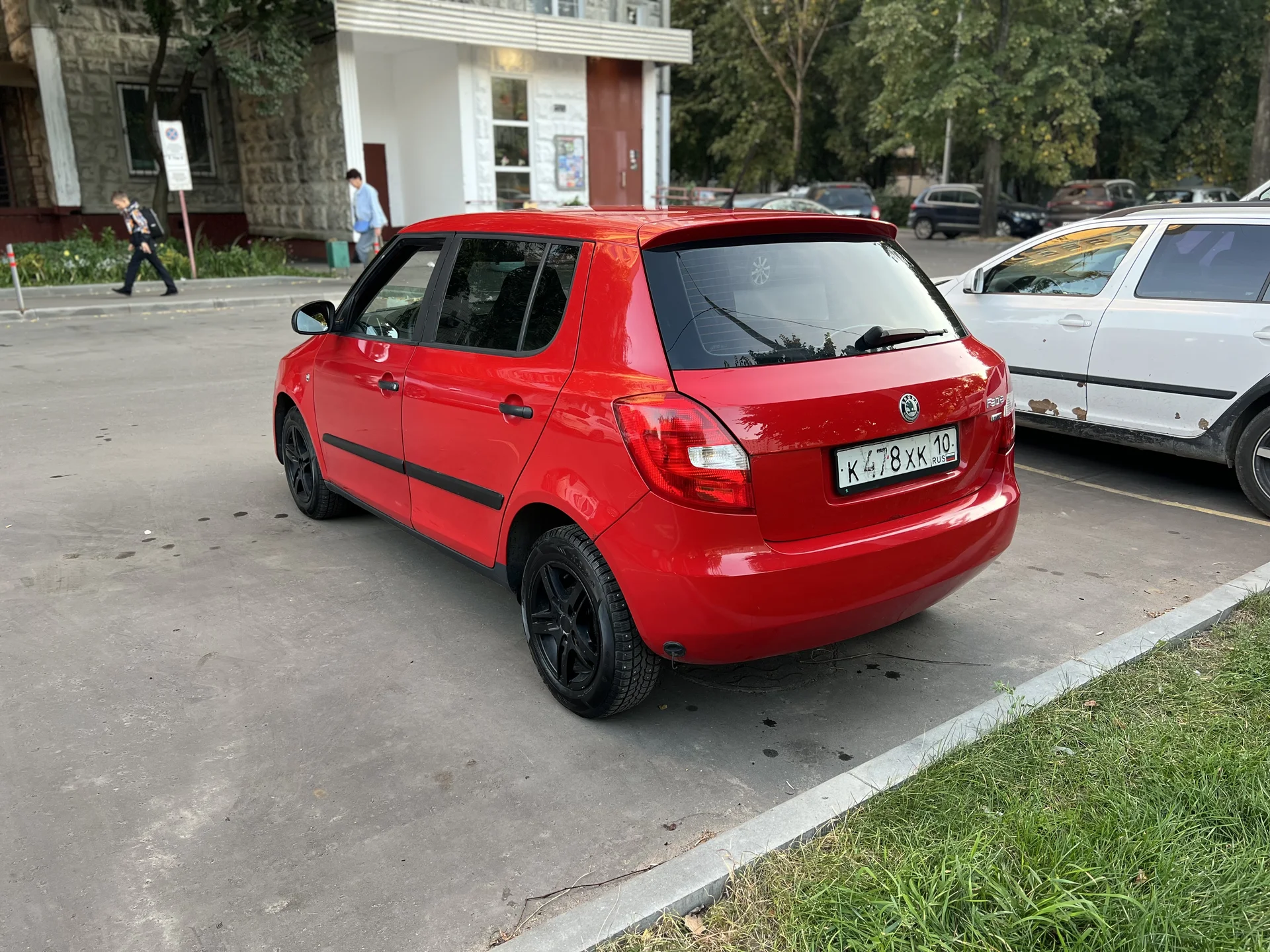 Skoda Fabia 2011 1.2 мт - миниатюра 6