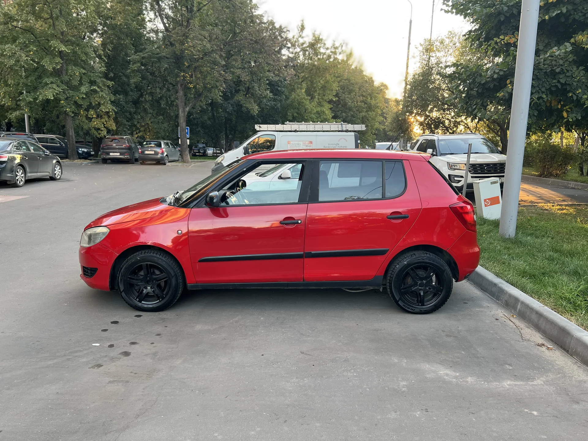 Skoda Fabia 2011 1.2 мт - миниатюра 7