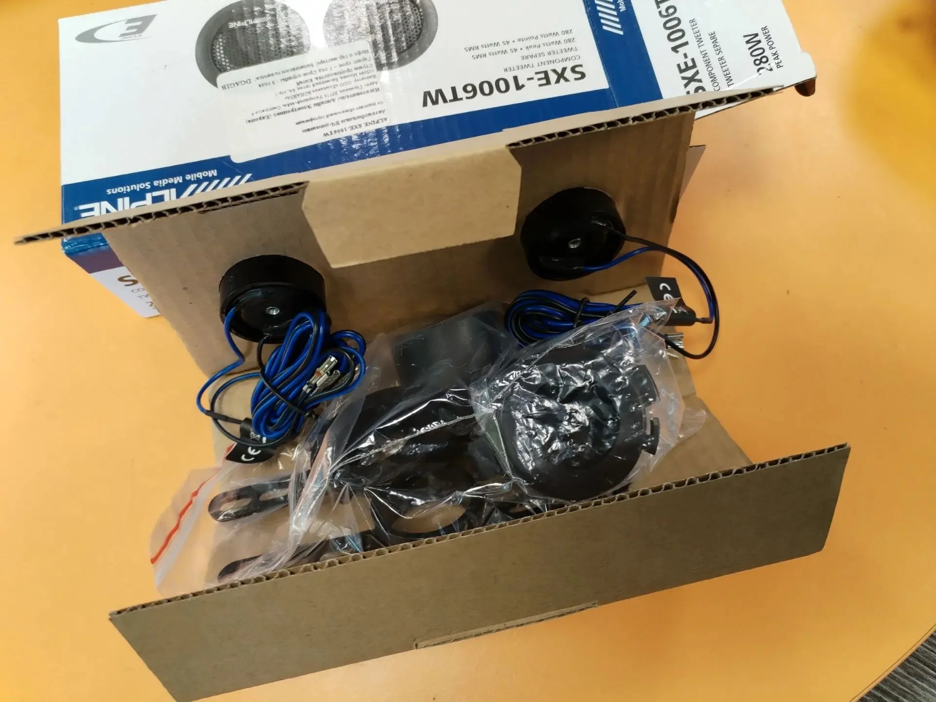 Alpine Автомобильный Твиттер SXE-1006TW - миниатюра 4