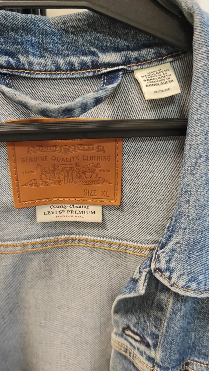 Куртка джинсовая Levi's Мужская - видео 6