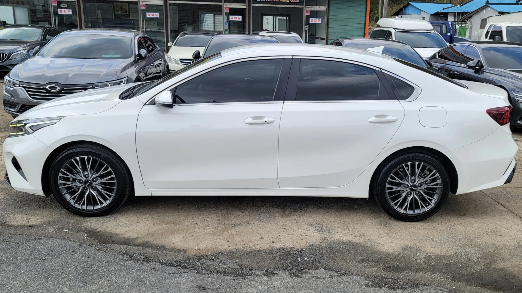 Kia K3 - миниатюра 5