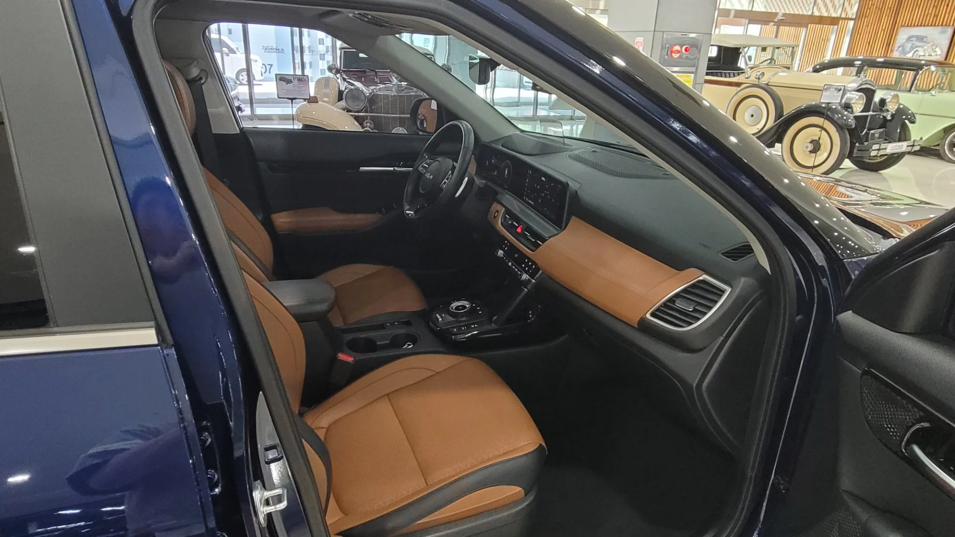 Kia Seltos - миниатюра 8