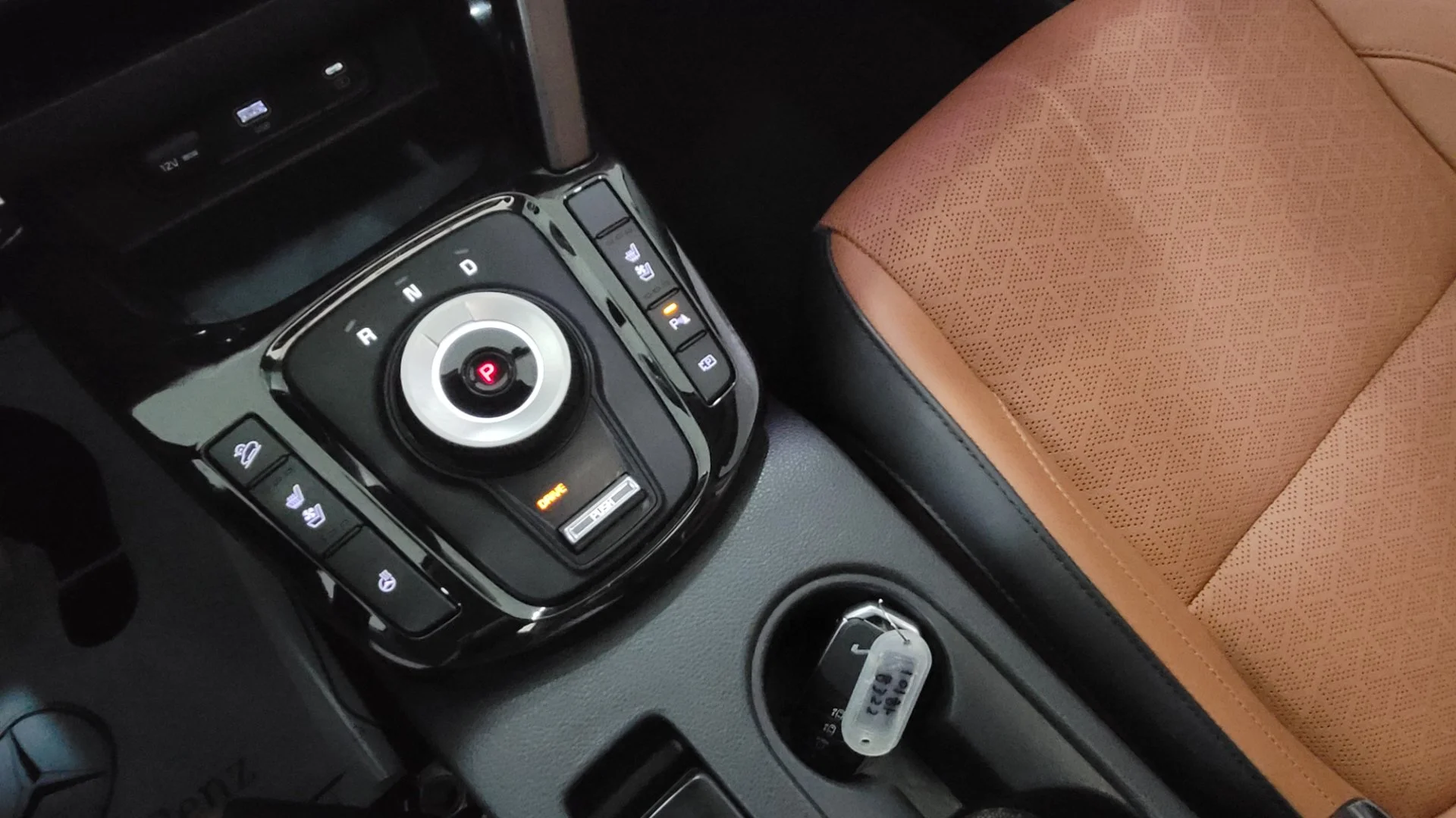 Kia Seltos - миниатюра 12