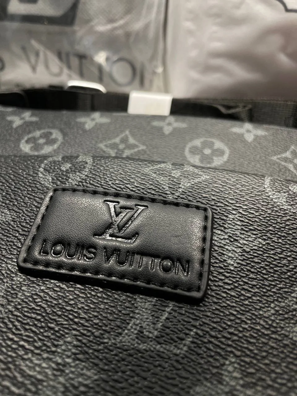 сумка мужская/ борсетка Louis Vuitton - миниатюра 4