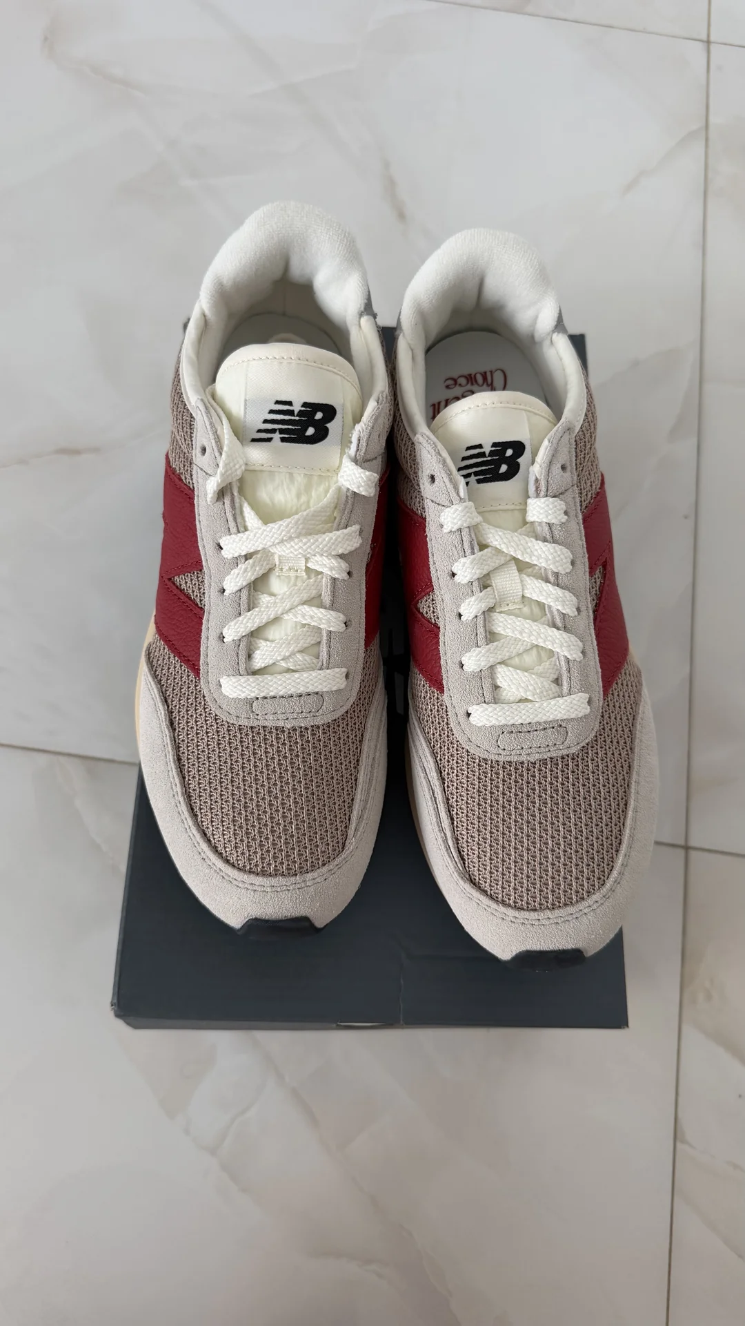 женские кроссовки New Balance 8,5us - миниатюра 2