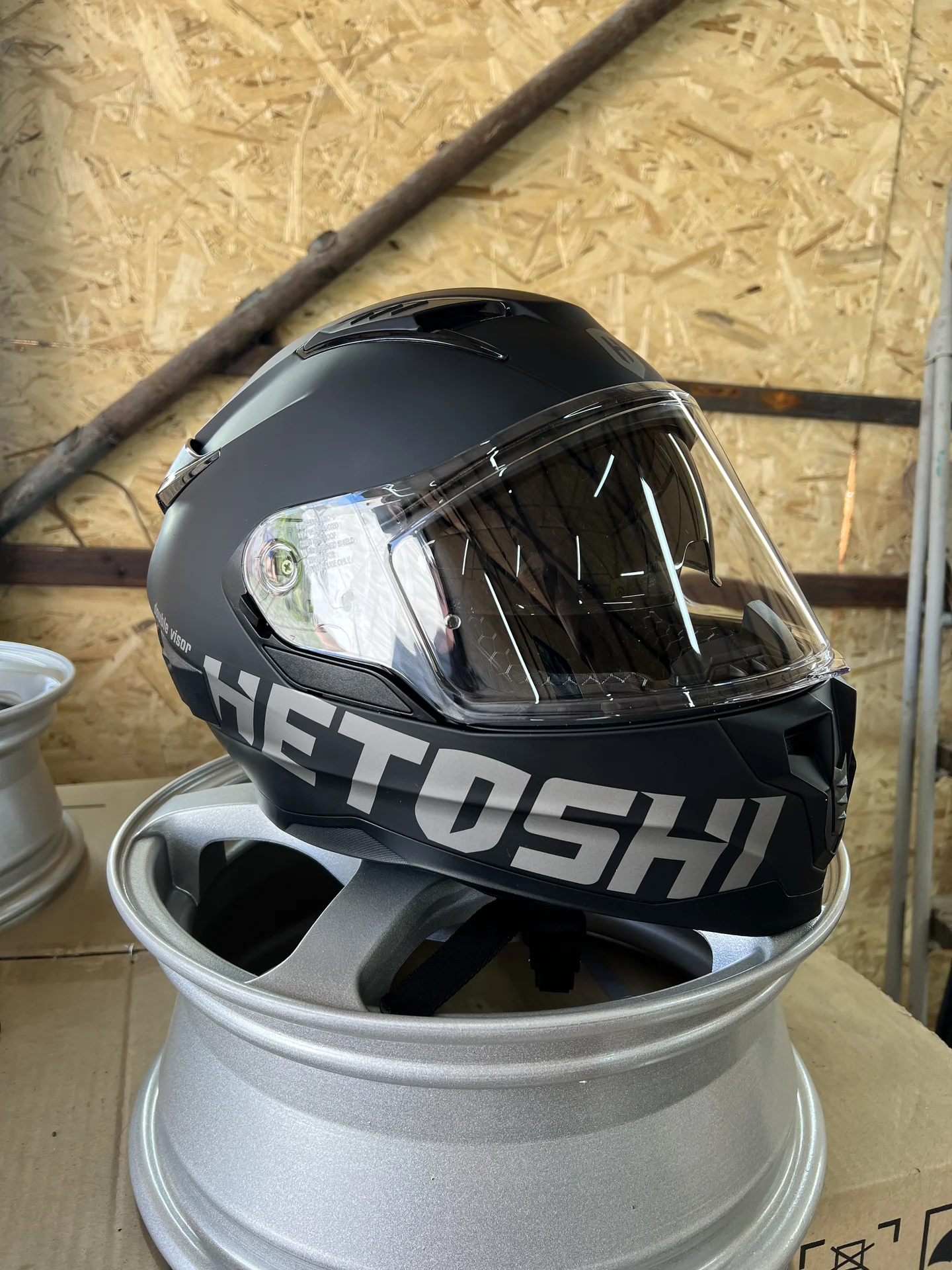 Шлем интеграл hetoshi FF938 matte black - миниатюра 2