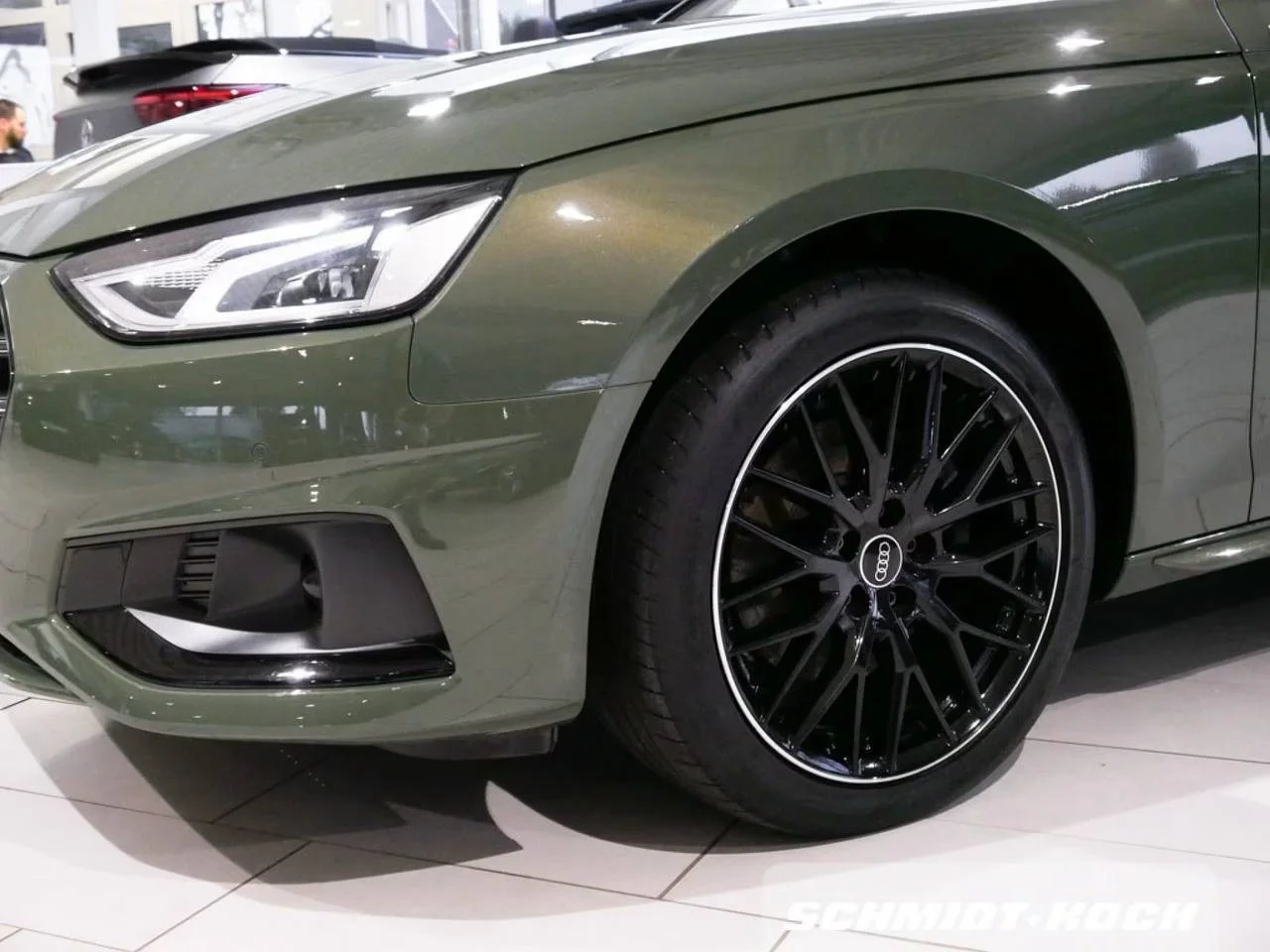 Audi A4 b9, рестайлинг, 2.0, 2022год, 32 000км - миниатюра 3