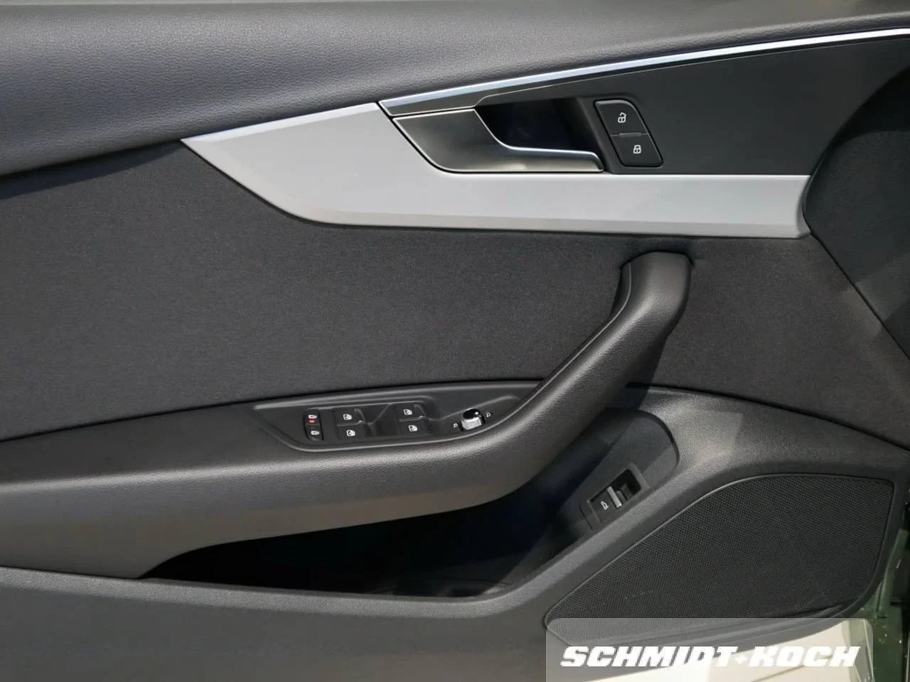 Audi A4 b9, рестайлинг, 2.0, 2022год, 32 000км - миниатюра 5