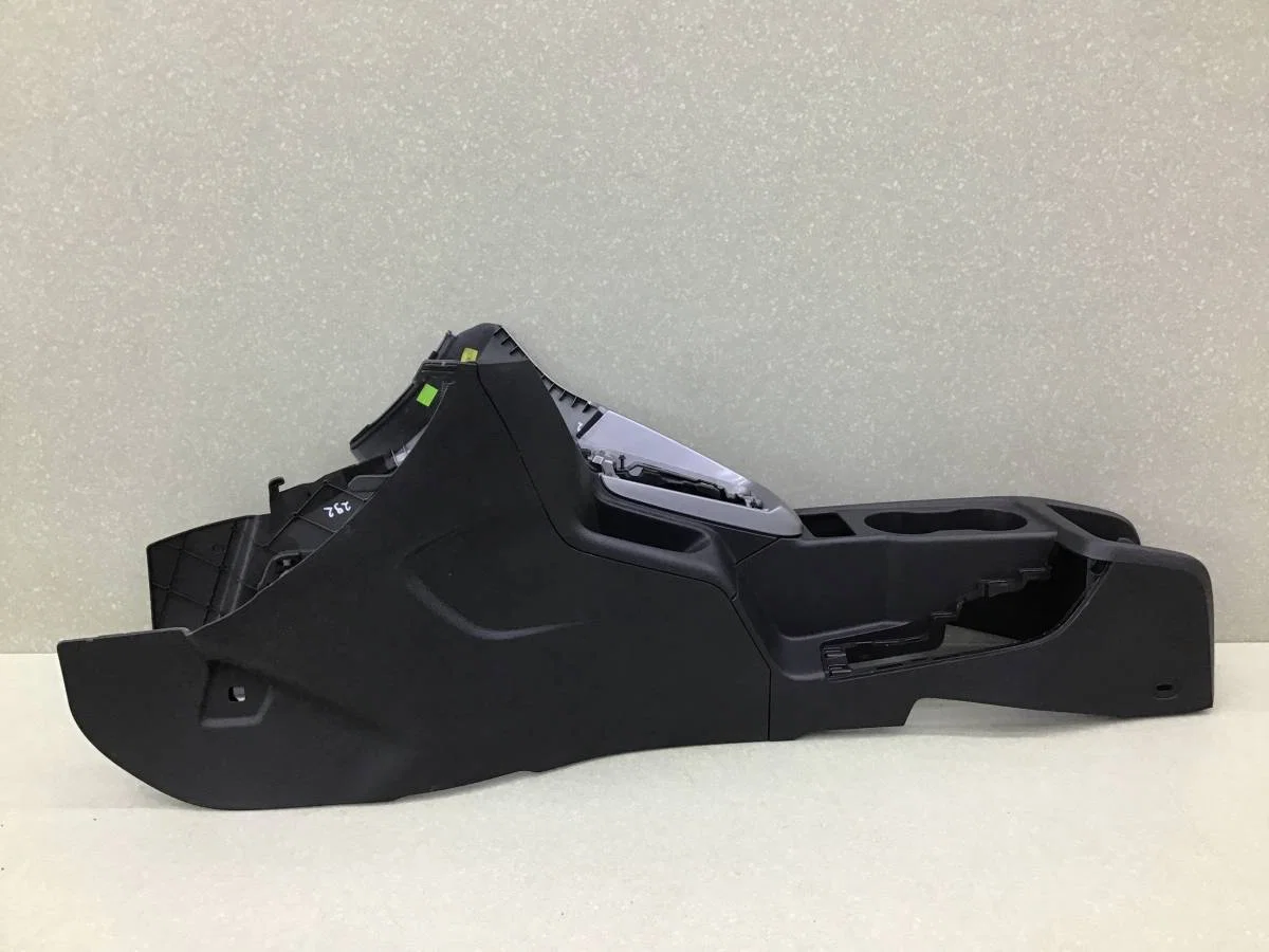 Консоль центральная Ford Focus 3 (CB8) 2011-2019 [1712603] - миниатюра 2