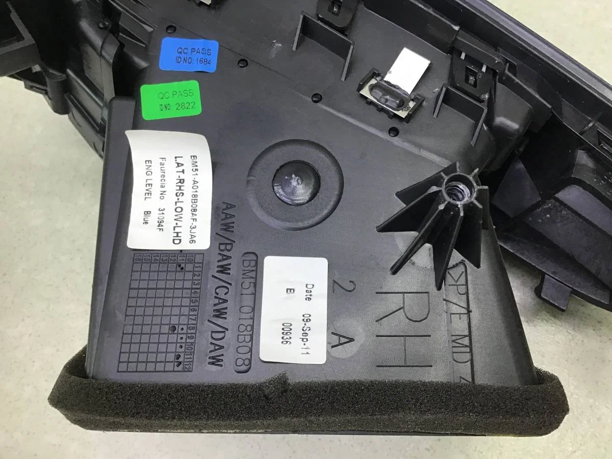 Дефлектор воздушный Ford Focus 3 (CB8) 2011-2019 [BM51A018B08AF] - миниатюра 5