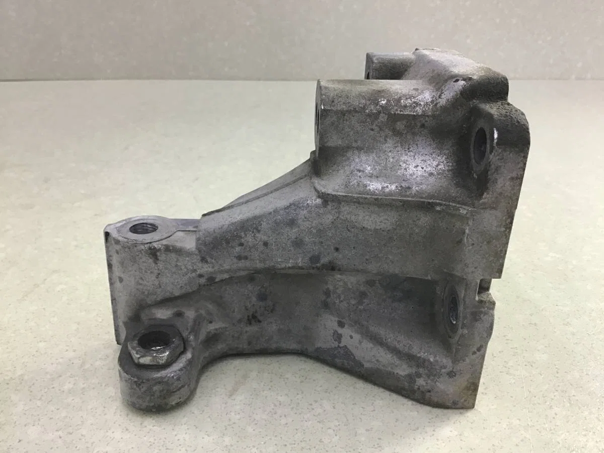 Кронштейн генератора Toyota Rav 4 (A30) 2006-2013 [1251137010] - миниатюра 2