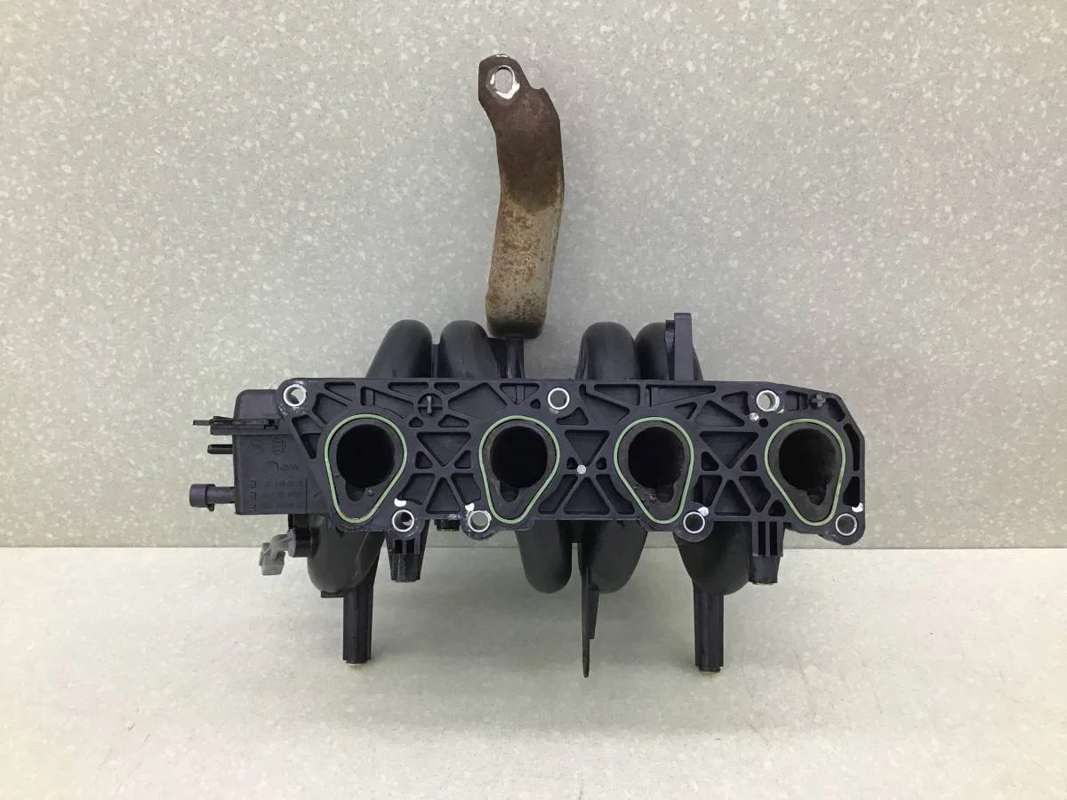 Коллектор впускной Renault Sandero 2 (5S) 2012-2022 [140035357R] - миниатюра 5