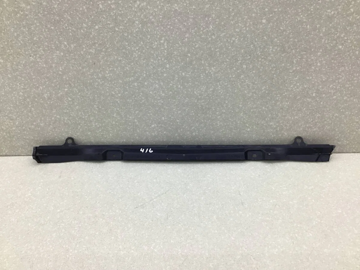 Дефлектор Toyota Hilux (GUN125L, GUN126L, TGN126) 2015-н.в. [165930L040] - миниатюра 4