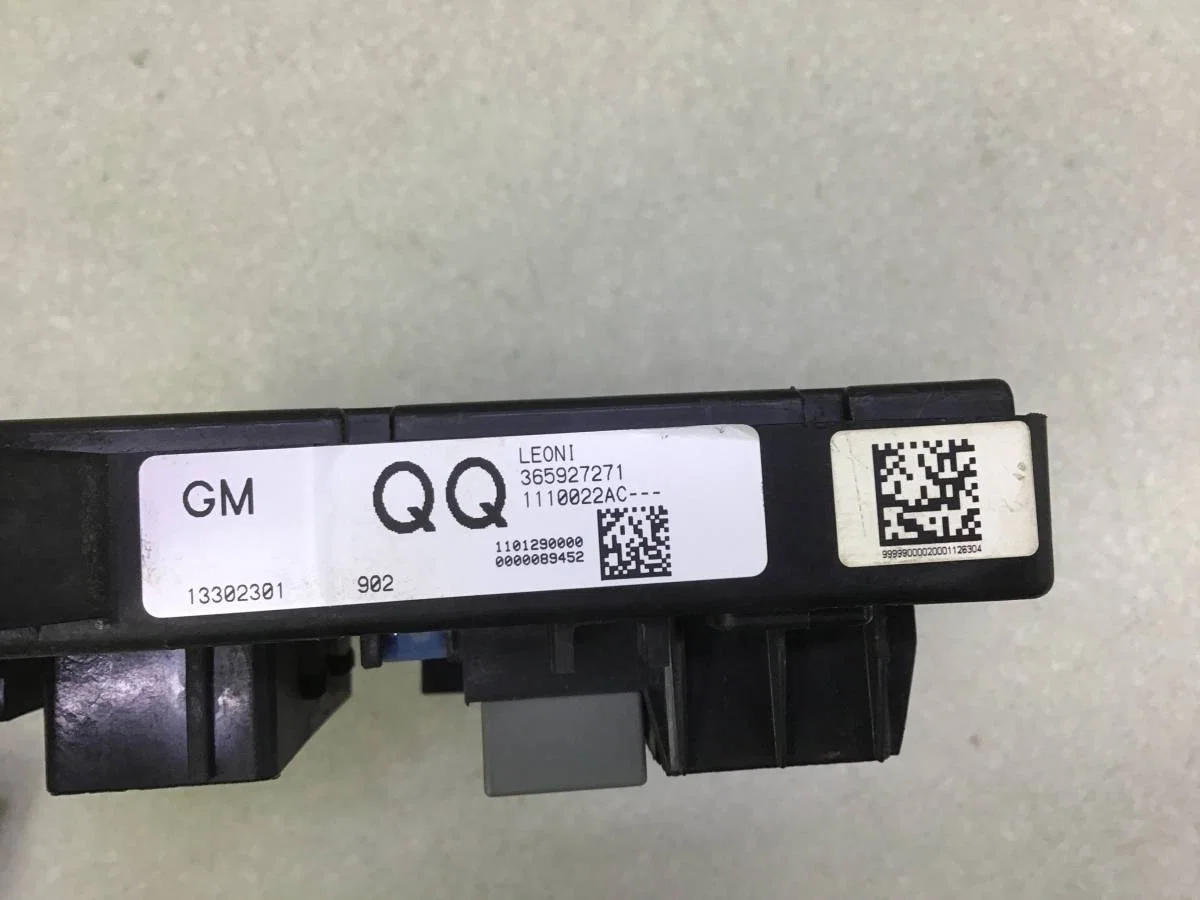 Блок предохранителей Opel Astra J (P10) 2009-2015 [365927271] - миниатюра 4