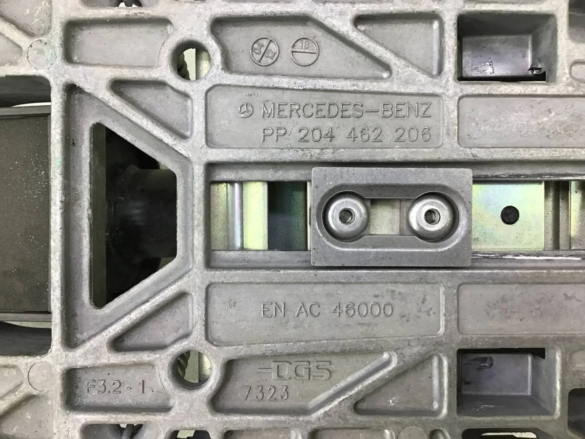 Колонка рулевая Mercedes-Benz E-Class (W212) 2009-2016 [A2124602316] - миниатюра 7