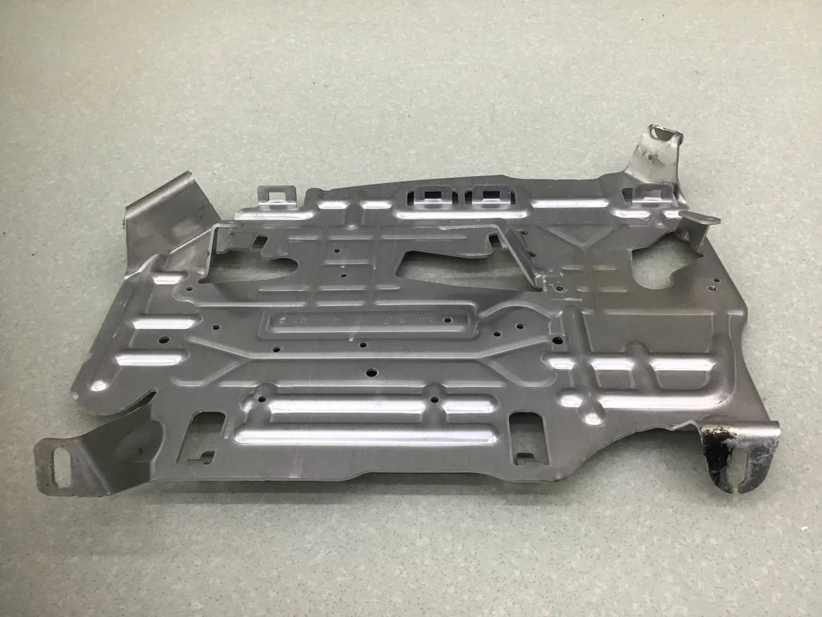 Кронштейн (сопут. товар) Mercedes-Benz E-Class (W212) 2009-2016 [A2046840237] - миниатюра 2