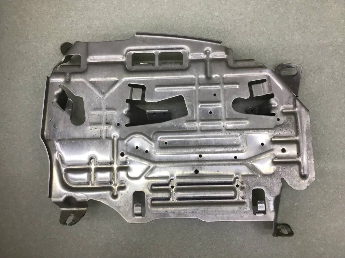 Кронштейн (сопут. товар) Mercedes-Benz E-Class (W212) 2009-2016 [A2046840237] - миниатюра 4