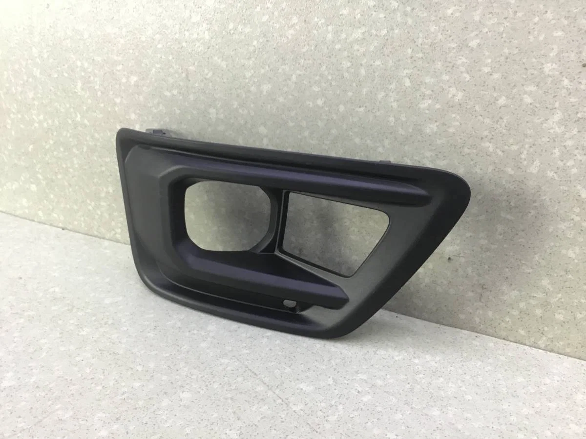 Рамка противотуманной фары правой Toyota Land Cruiser (J300) 2021> [5203060180] - миниатюра 3