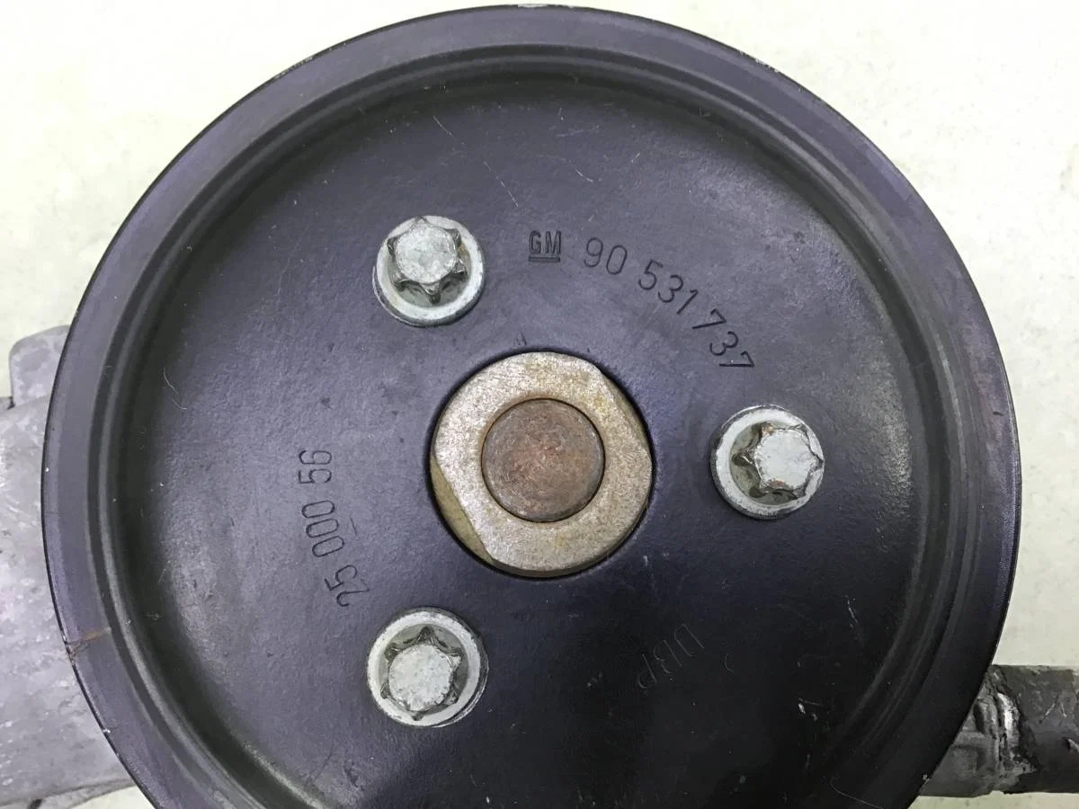 Насос водяной (помпа) Opel Astra J (P10) 2009-2015 [55595610] - миниатюра 5
