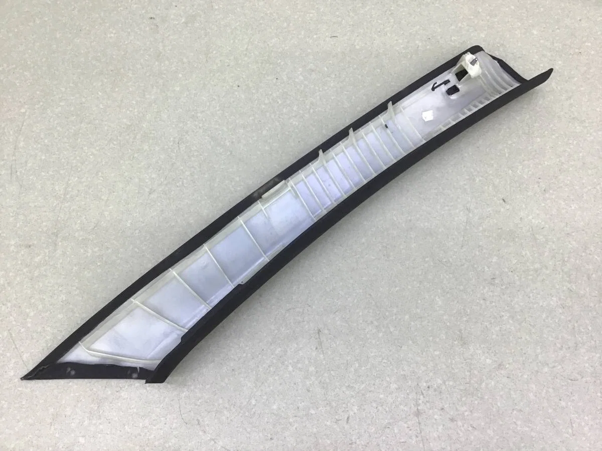Обшивка стойки Mercedes-Benz E-Class (W212) 2009-2016 [A21269059259G26	] - миниатюра 2