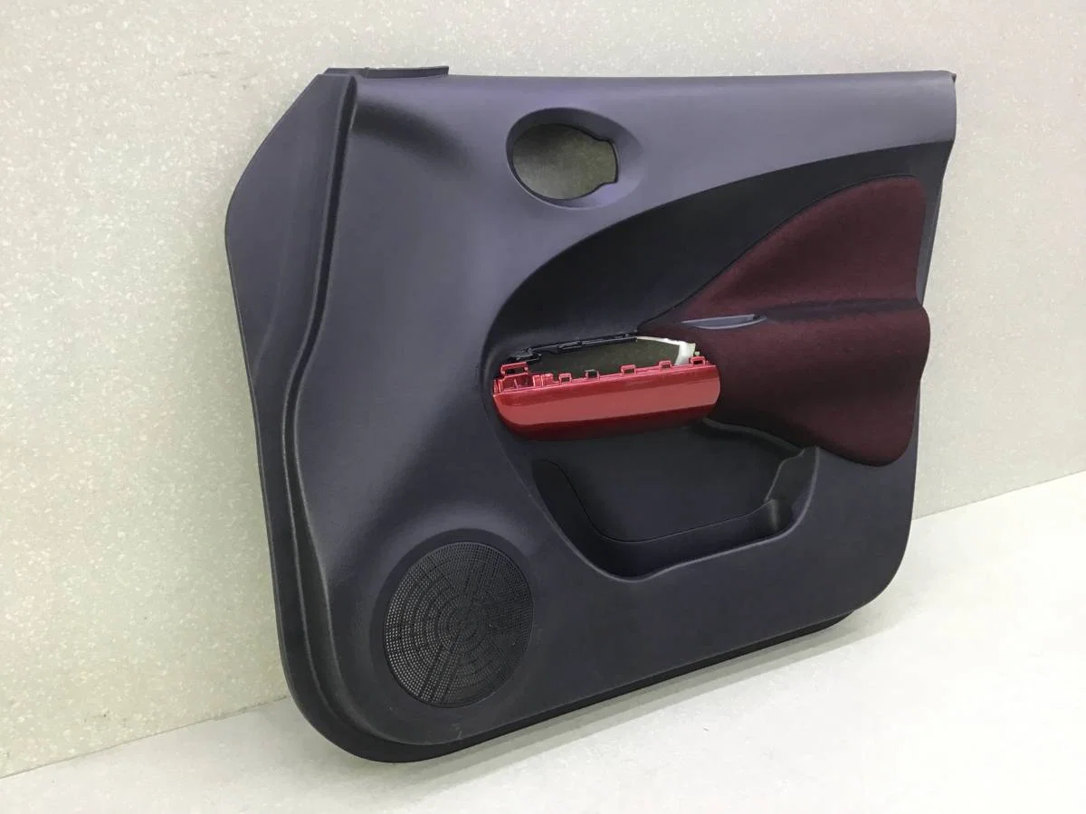 Обшивка двери передней правой Nissan Juke (F15) 2011> [809001KA0A] - миниатюра 2