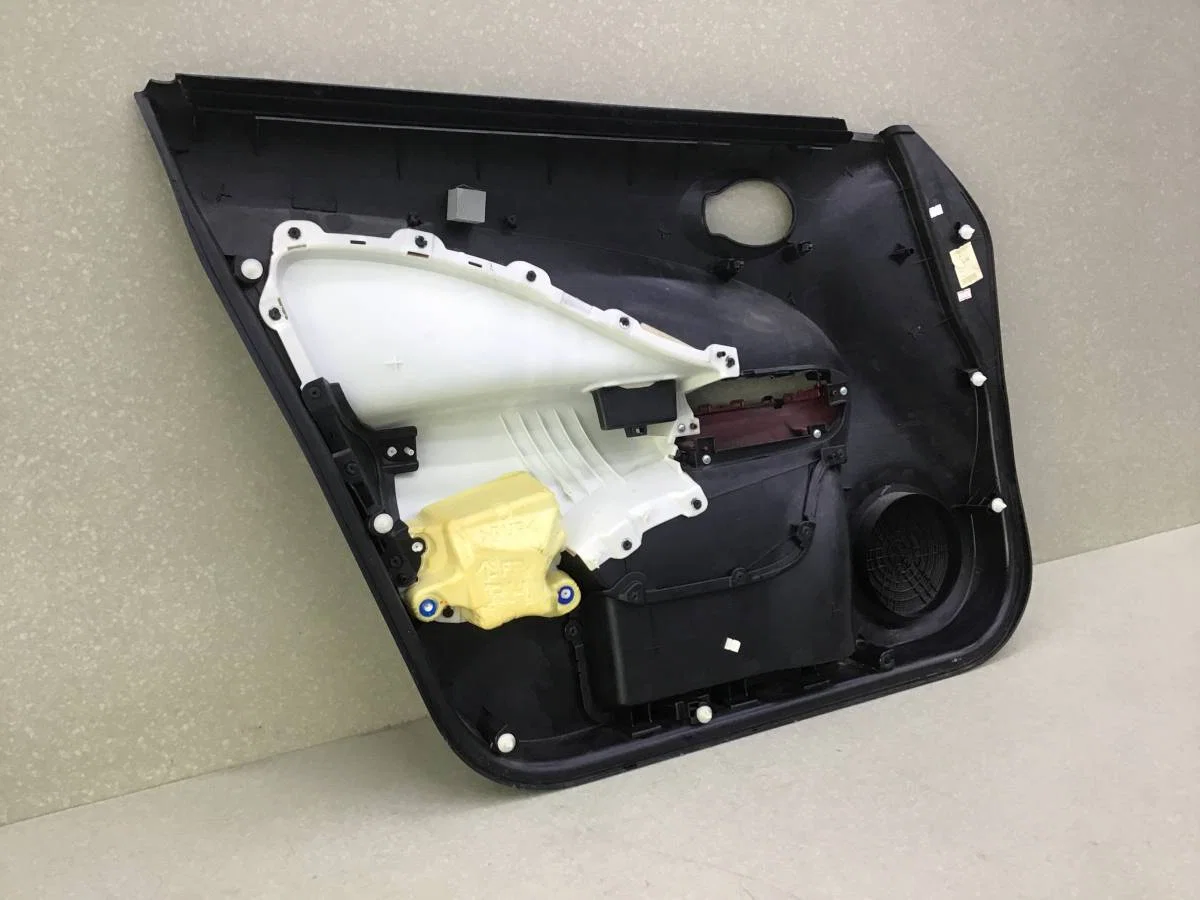 Обшивка двери передней правой Nissan Juke (F15) 2011> [809001KA0A] - миниатюра 8