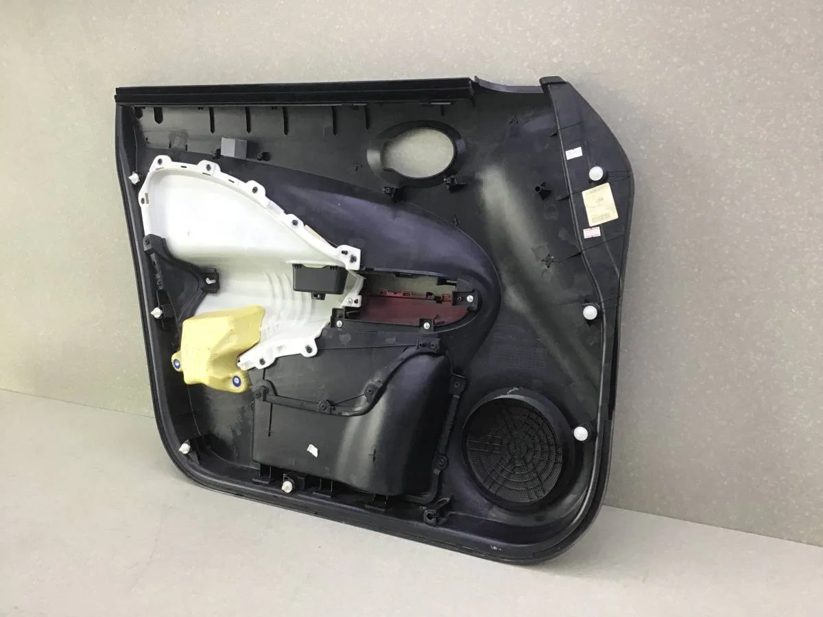 Обшивка двери передней правой Nissan Juke (F15) 2011> [809001KA0A] - миниатюра 9