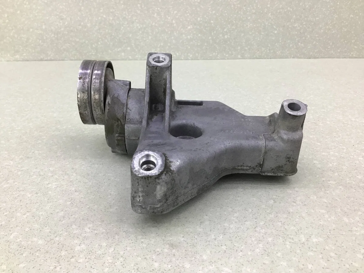 Кронштейн кондиционера Volkswagen Polo Sed 5 (6C1) 2010-2020 [6RF260885] - миниатюра 3